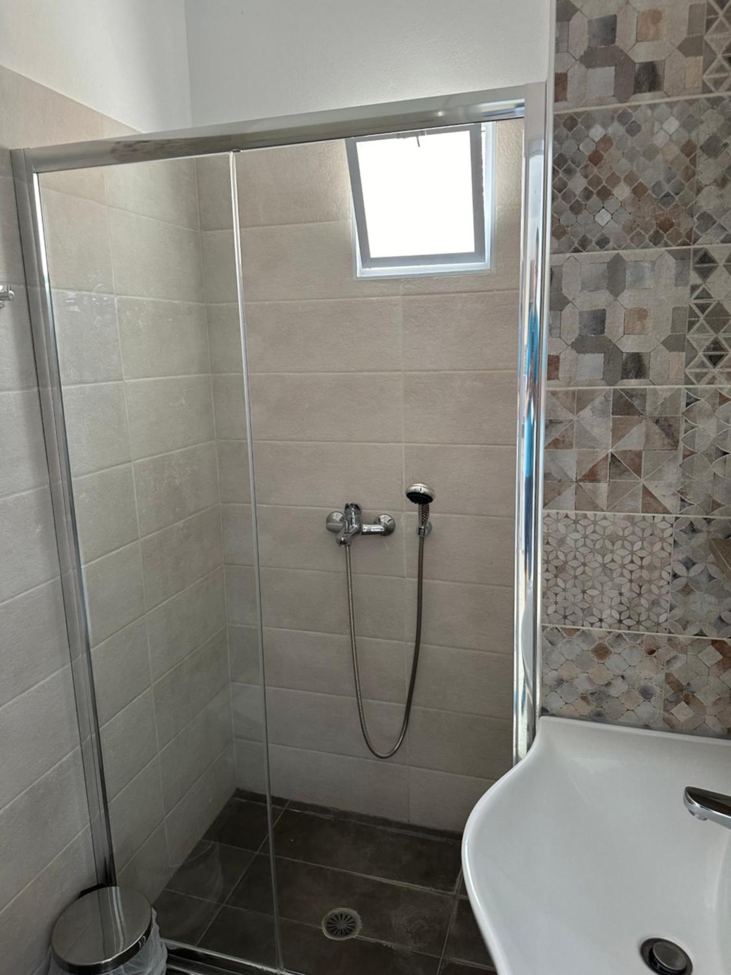 Aqua Apartments Loutra Oraias Elenis Exterior photo